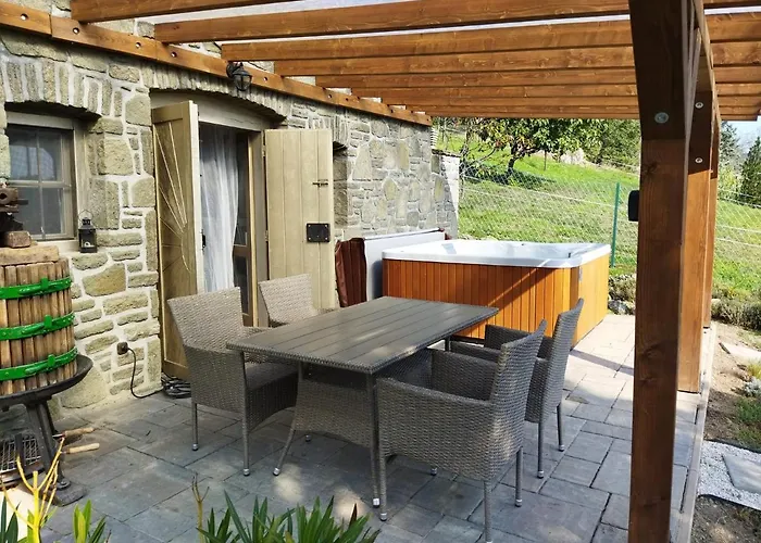 Boti Hill Natural Apartment